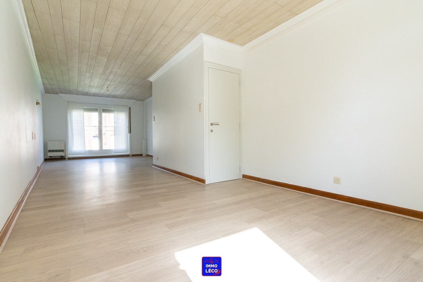 Appartement "DUPLEX" fraîchement rénové avec terrasse, LIBRE DE SUITE ! 