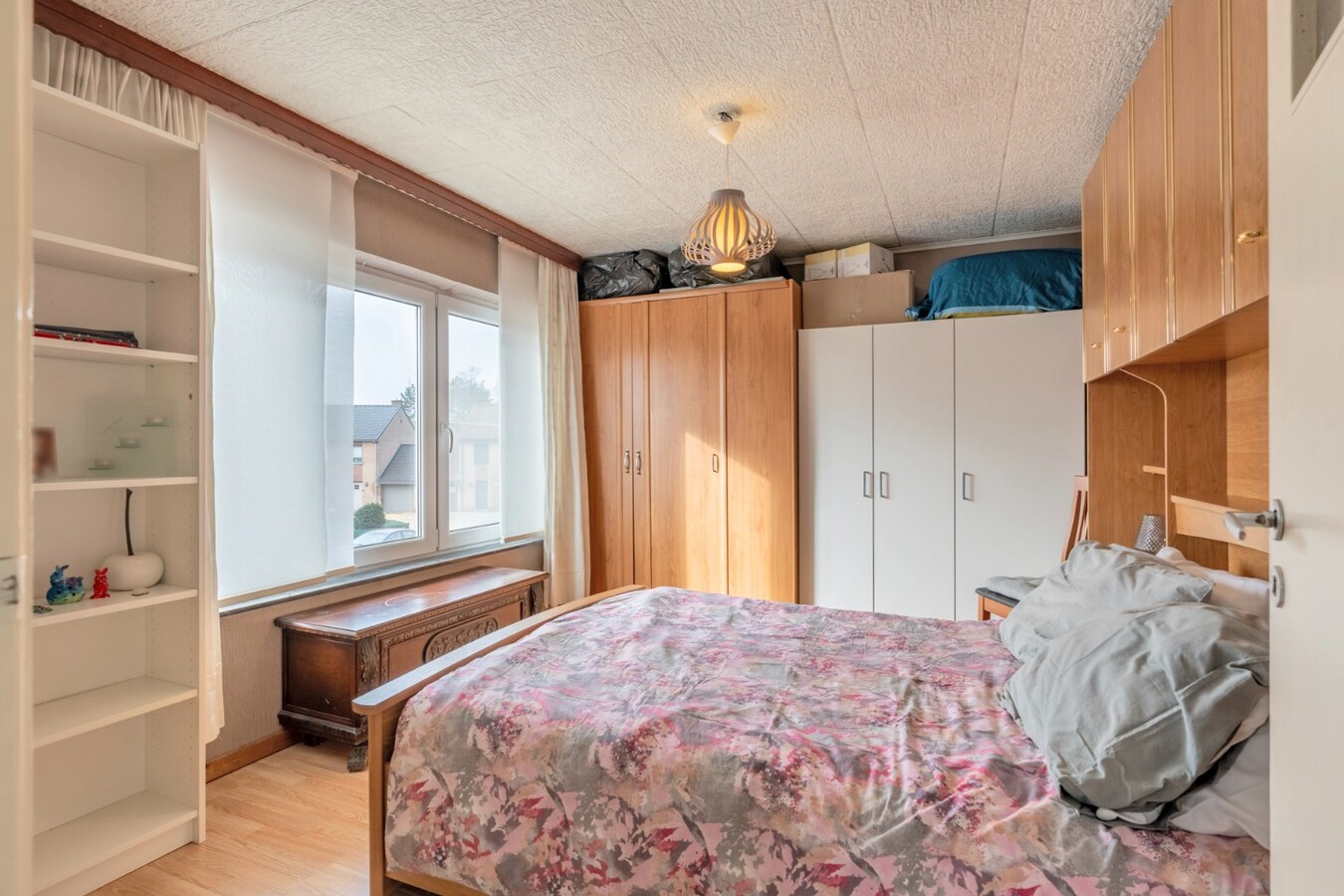 Ruime rustig gelegen woning met 3 slaapkamers. 