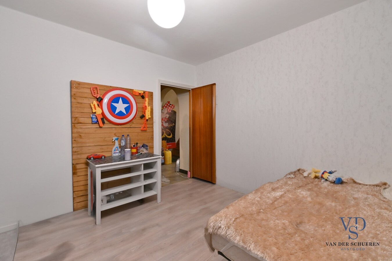 Goed gelegen  half open in Asper 