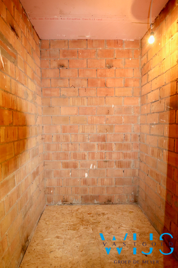 Zeer goed gelegen kantoorruimte te CENTRUM EVERGEM ! 