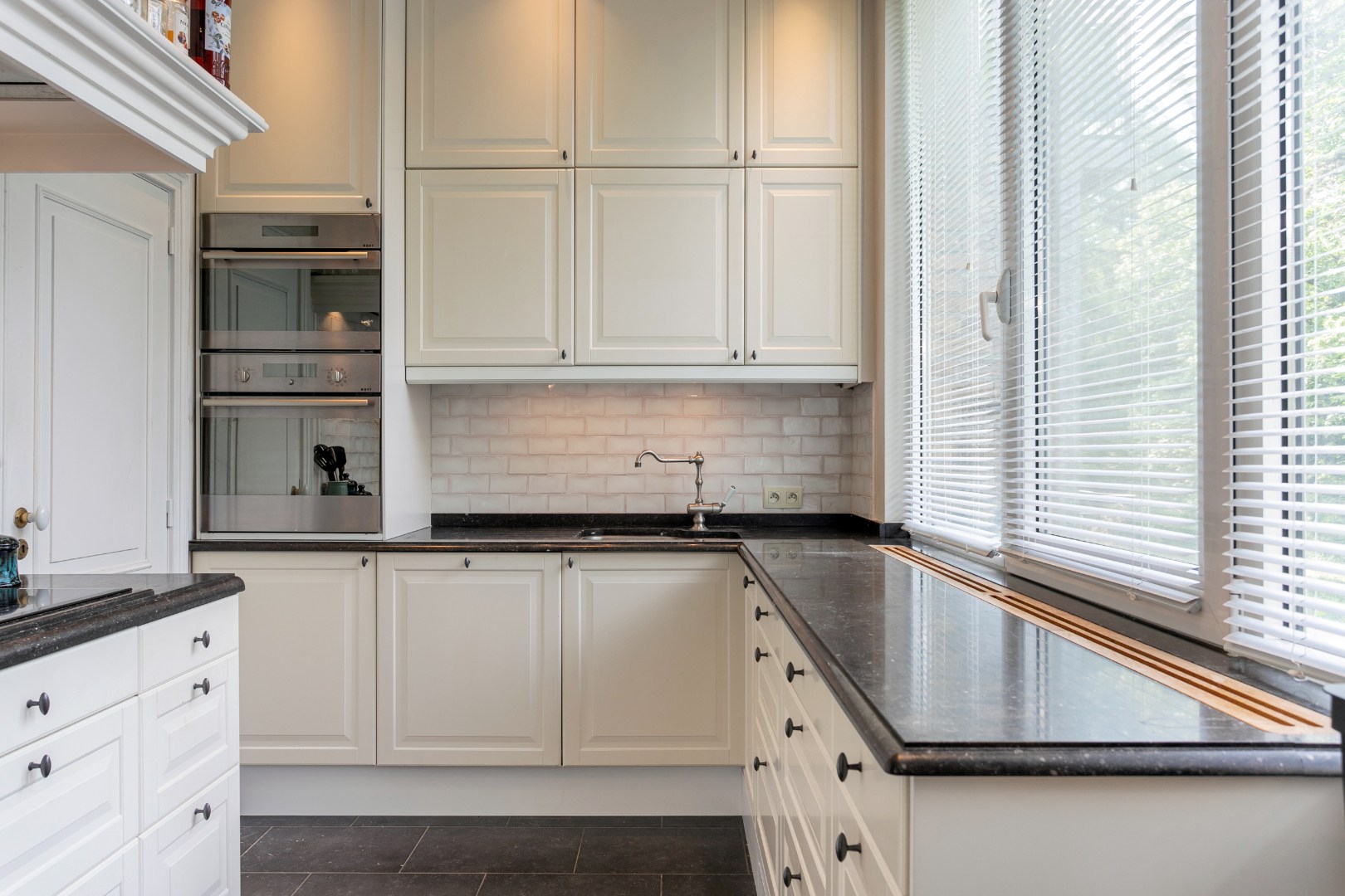 Uniek gelegen 2slpk-appartement in het Kluisbos 