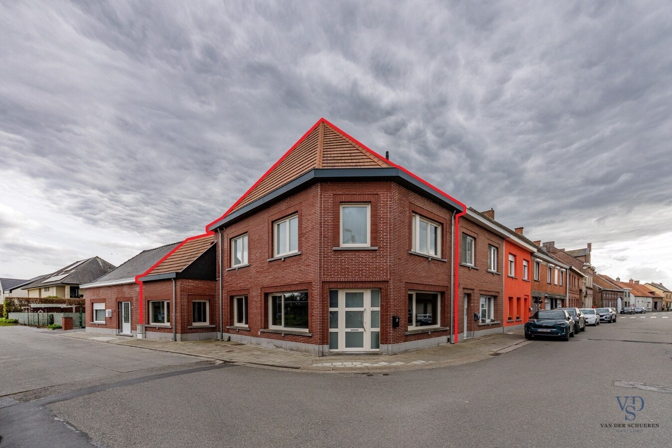 Stijlvol gerenoveerde woning. 