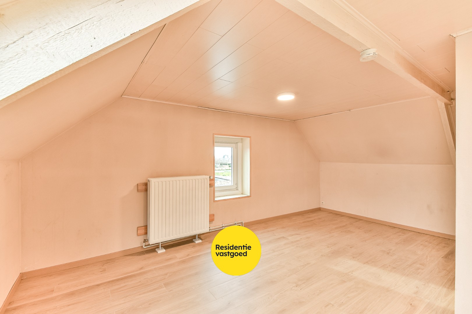 Instapklare woning met 3 ruime slaapkamers en zonnige achtertuin nabij centrum Gistel 