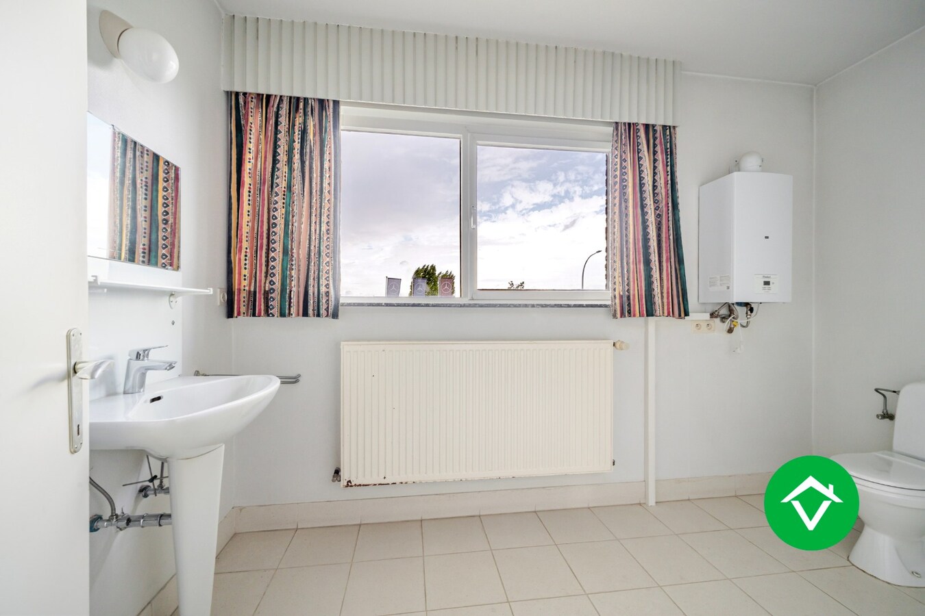 Te koop: Statige woning op goede ligging in Torhout 