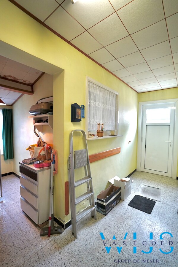 Te renoveren halfopen bebouwing op mooie ligging in Assenede ! 