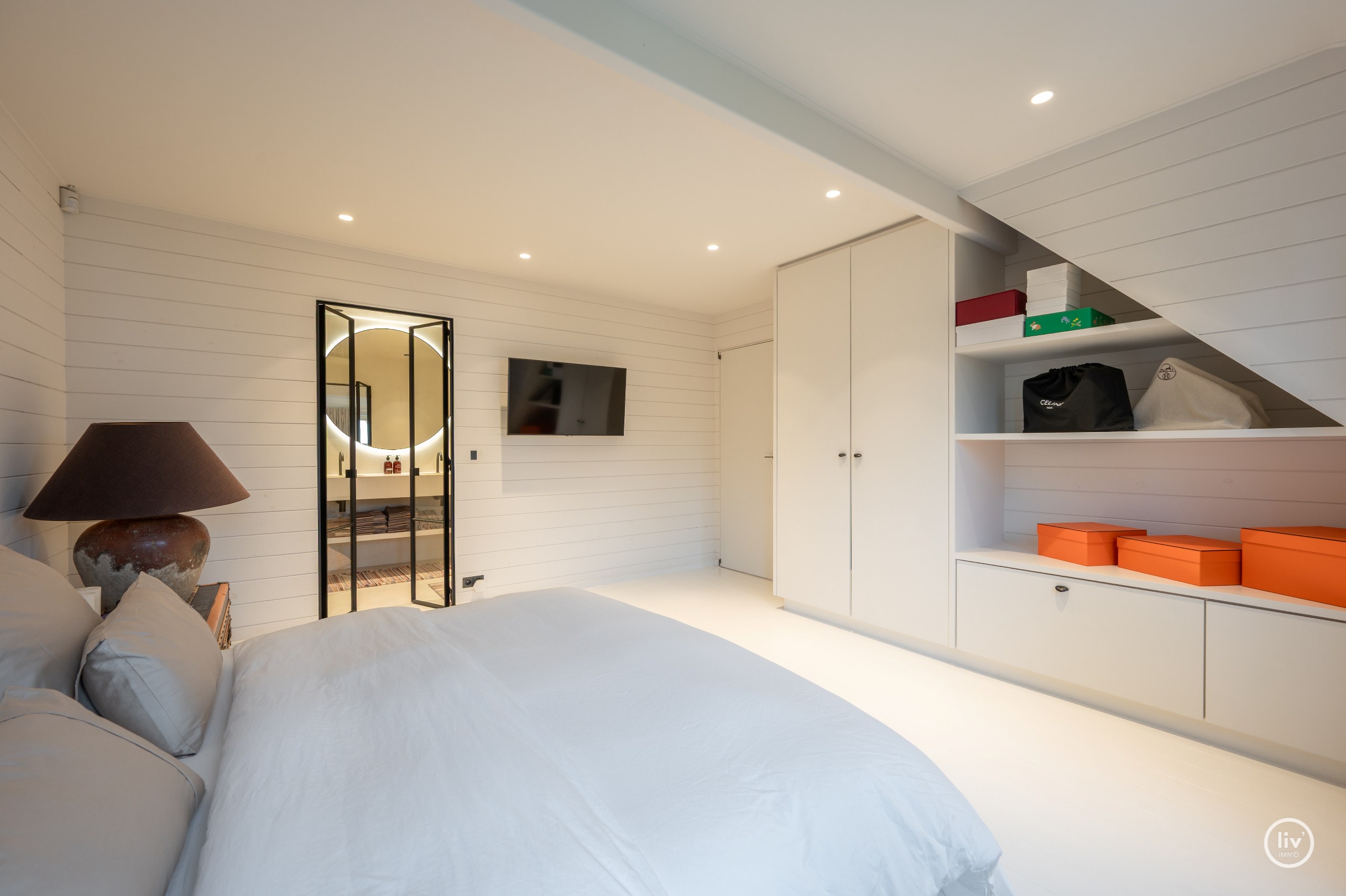 Exclusieve koppelvilla met verfijnde afwerking op toplocatie in het Zoute 