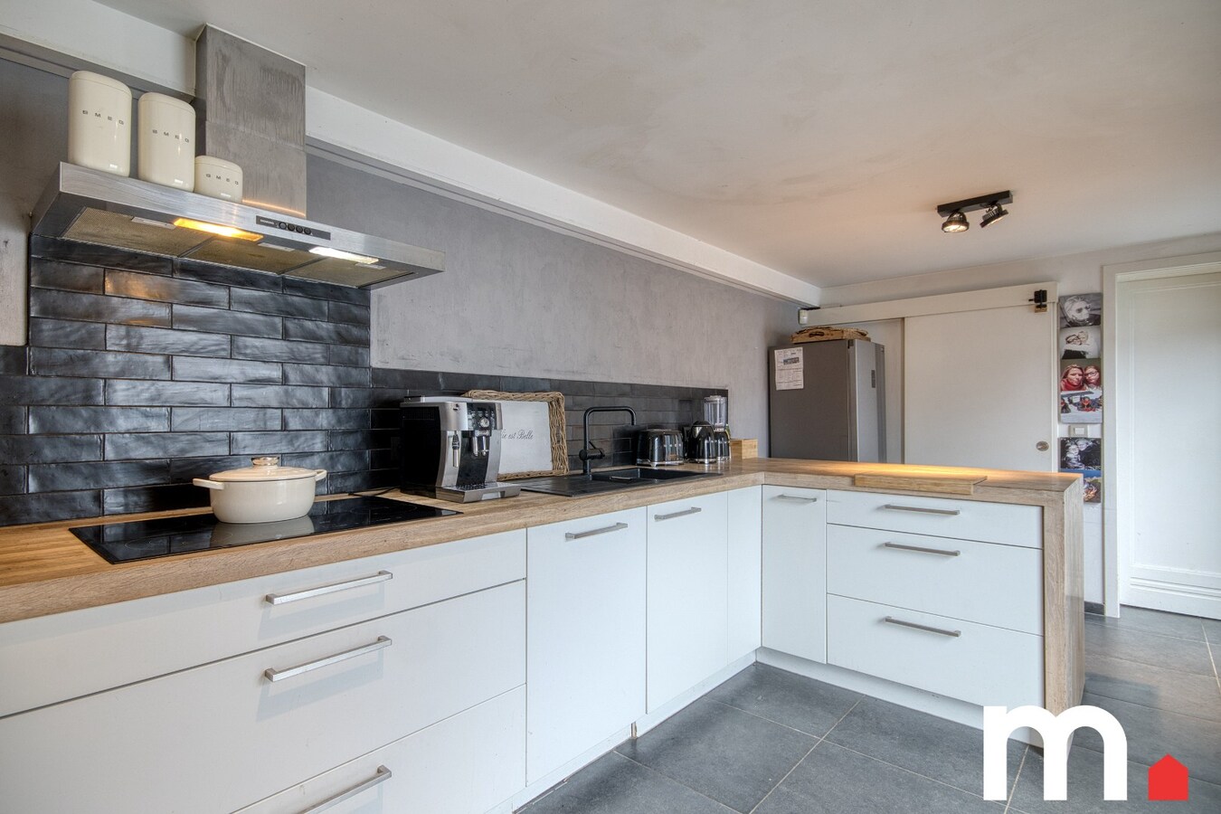 Karaktervolle, gerenoveerde herenwoning met 5 slaapkamers in Bissegem (Kortrijk) ! 