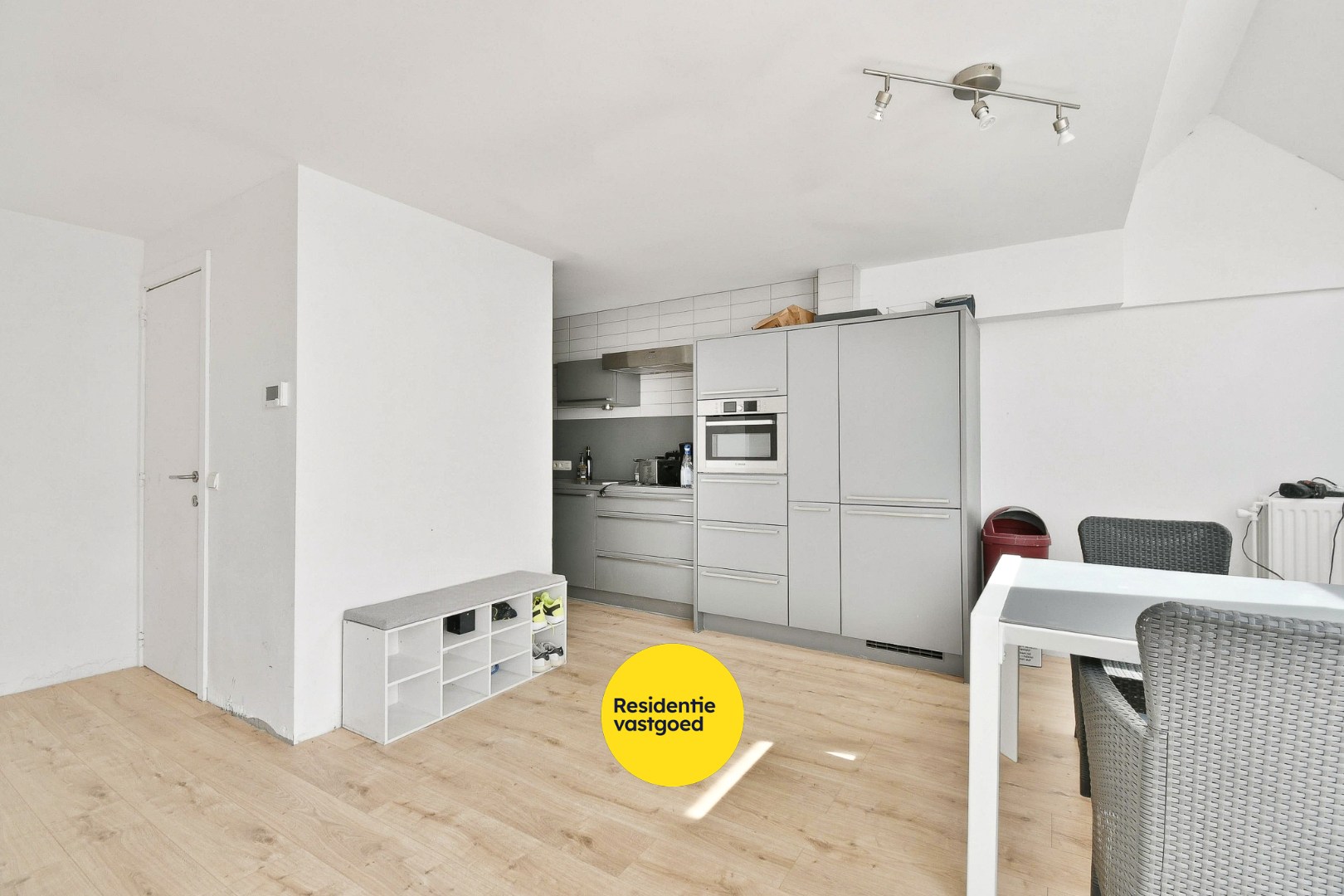 Duplex-appartement met twee ruime slaapkamers en een ruim en intiem terras 