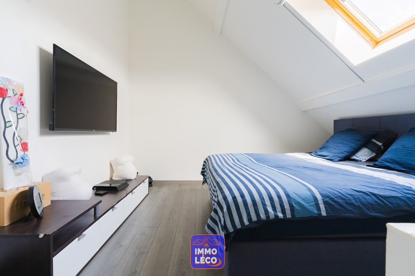 Maison moderne entièrement rénovée avec jardin, dans le village de Luingne ! 