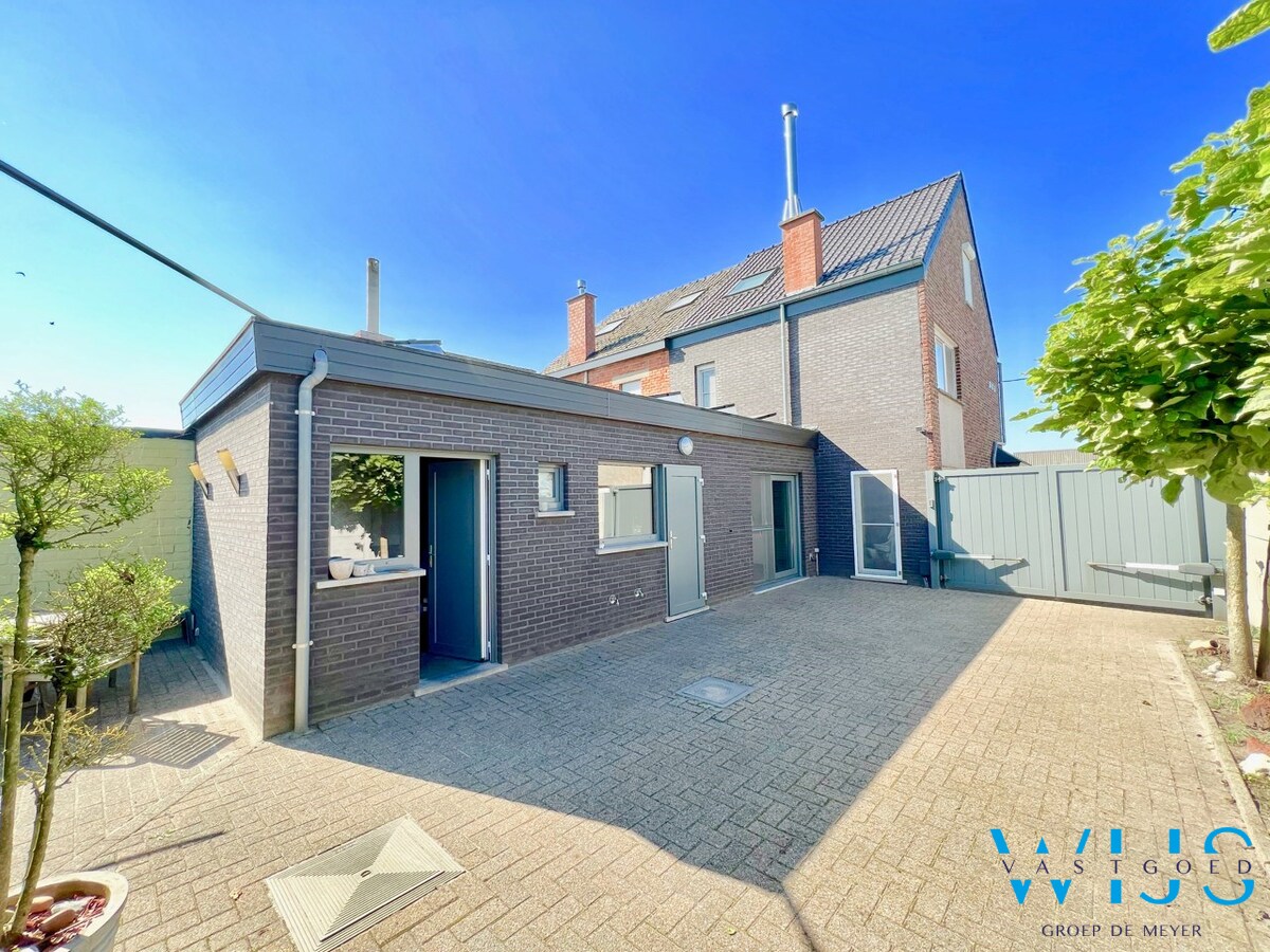 Instapklaar woonhuis te Ertvelde ! 