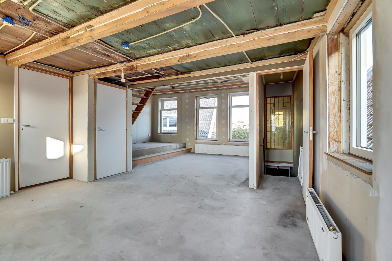 Drive-in woning te koop in Berltsum