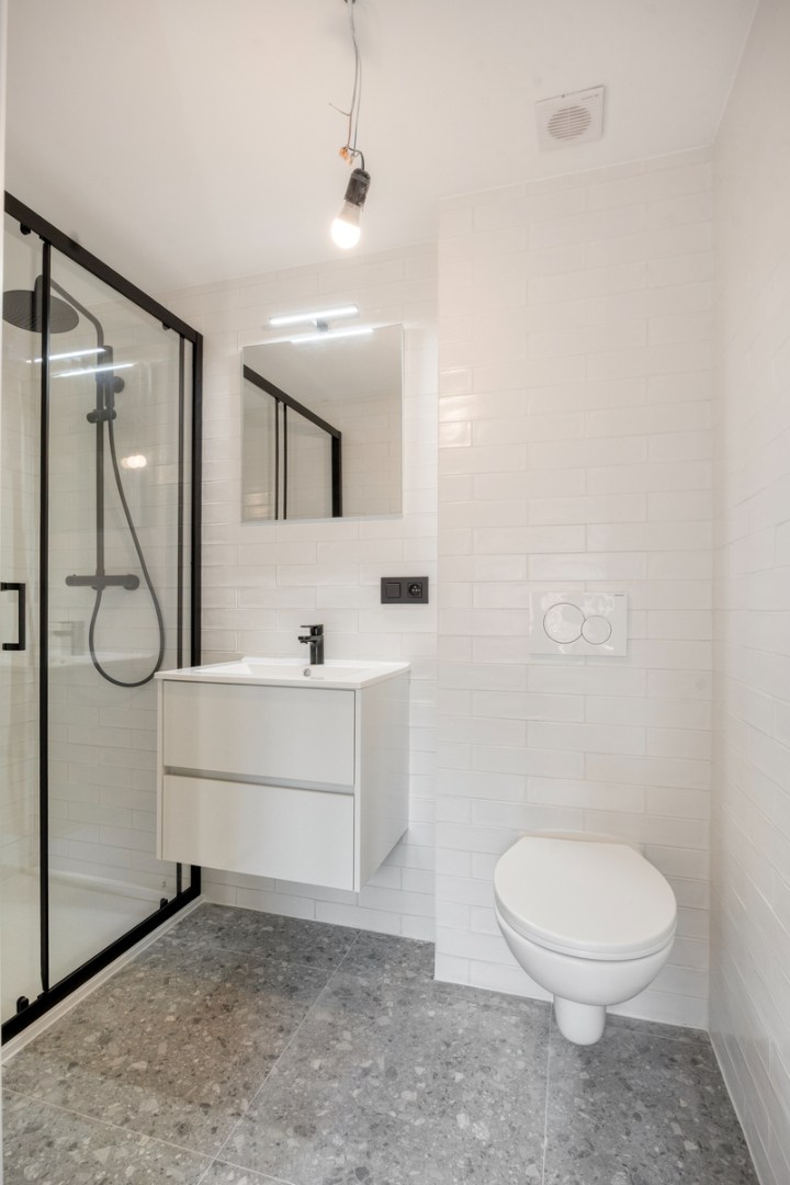 Volledig gerenoveerd en gemeubelde studentenkamer met privé badkamer en tuin - EPC A! 