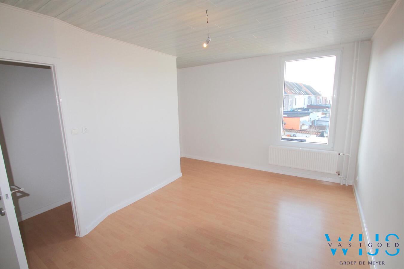 Toffe instapklare woning vlakbij de invalswegen ! 