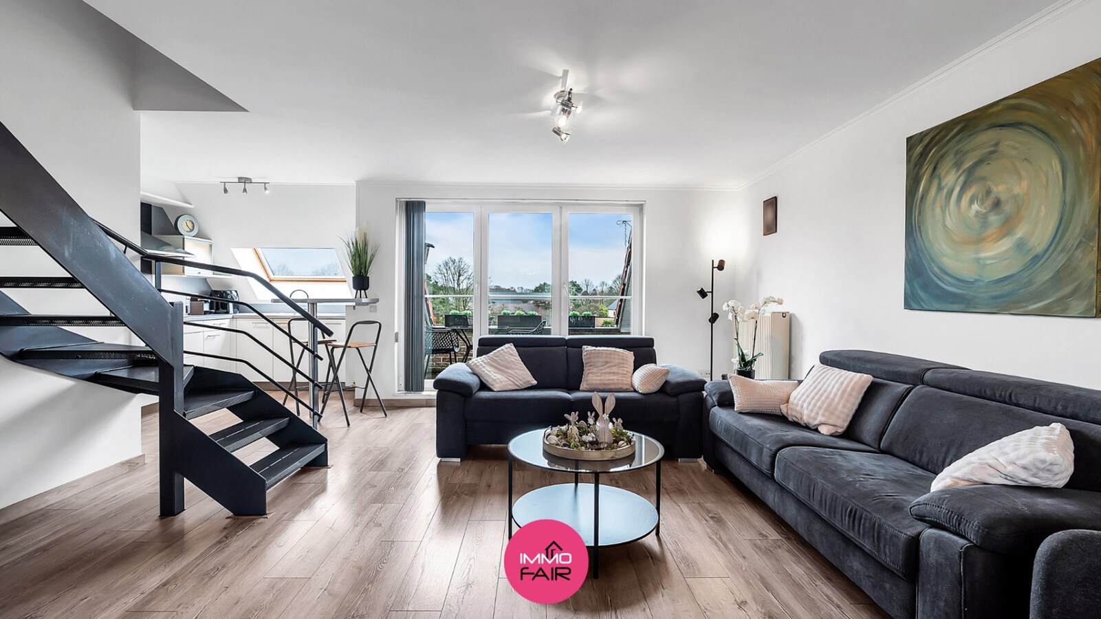 Ruim duplex appartement in kleinschalige residentie op toplocatie in Maasmechelen 