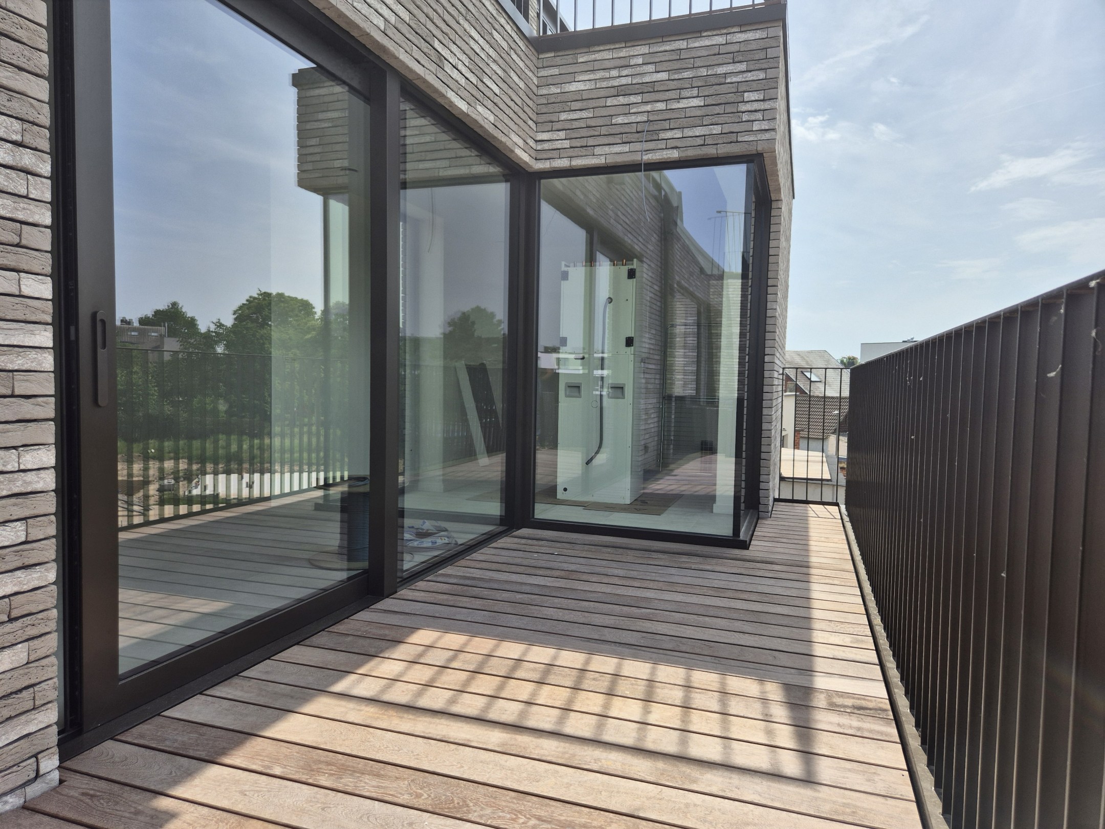 Nieuwbouwappartement met 2 slaapkamers en terras 