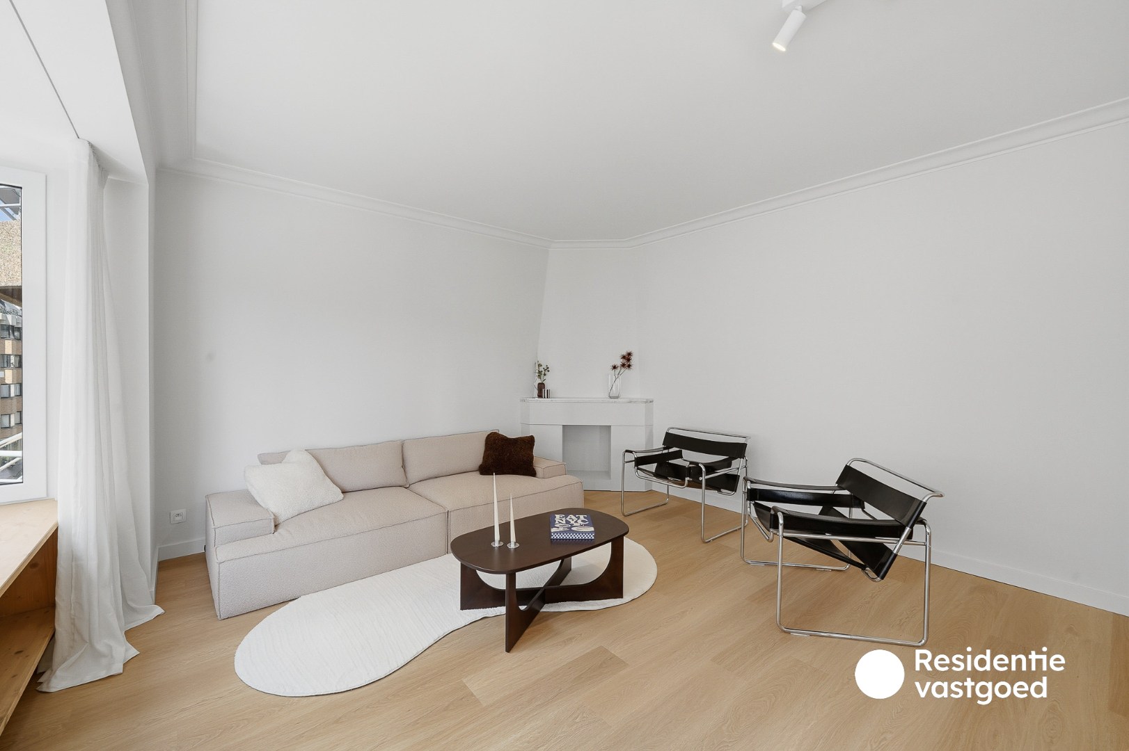 Ruim en volledig gerenoveerd appartement op topligging in Oostende 