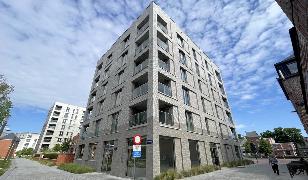 Nieuwbouw casco handelsruimte te koop in Tinelpark te Mechelen