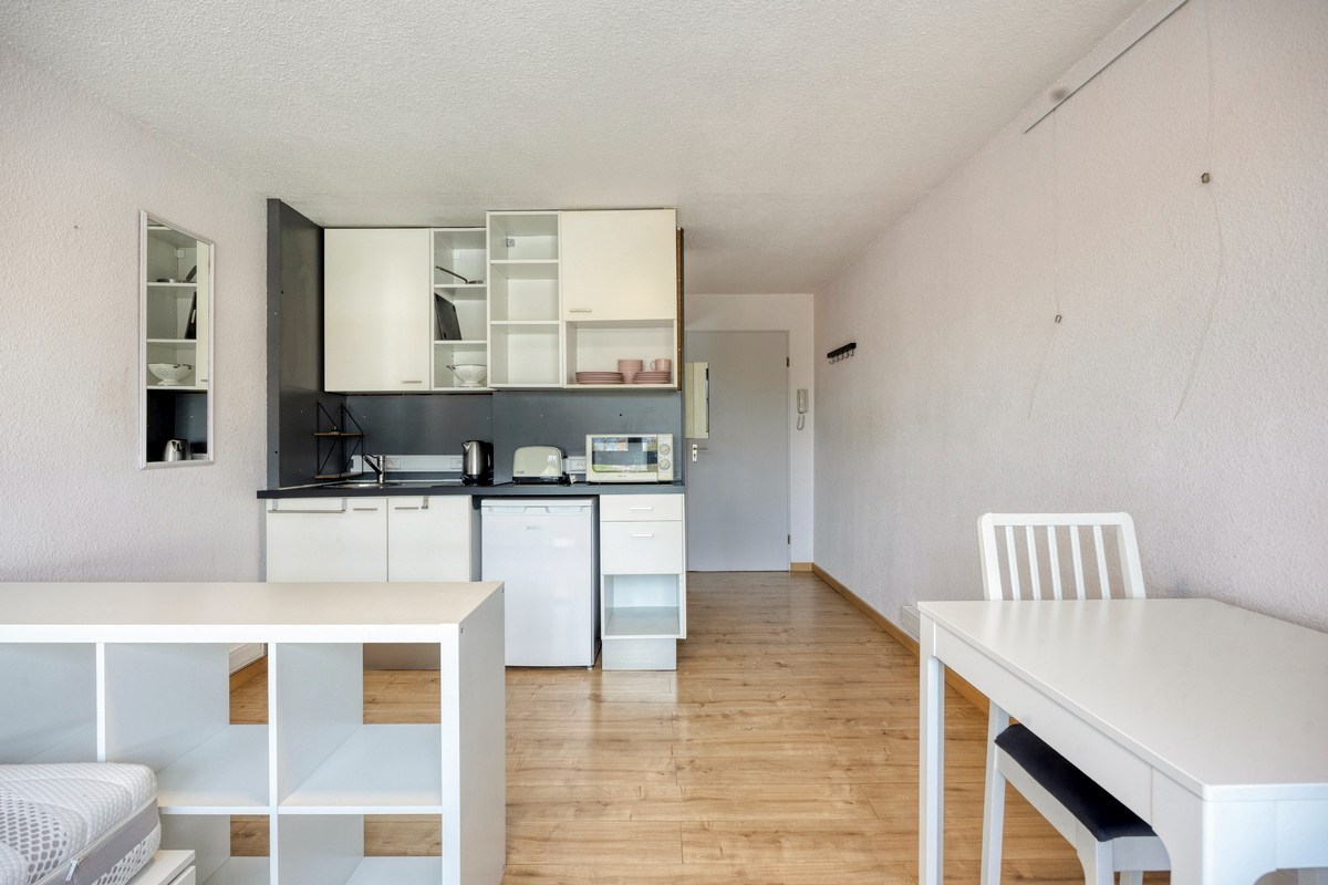 Bemeubelde studio in centrum Leuven! – EPC 209 kWh/m² - bewoonbare opp. 24 m² 