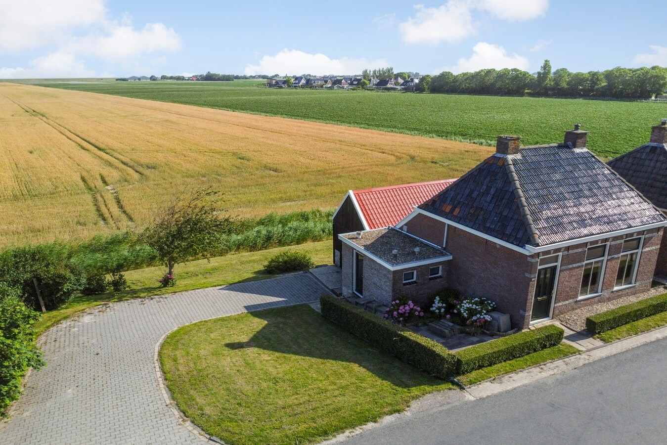 Verkocht dijkwoning - St.-Annaparochie