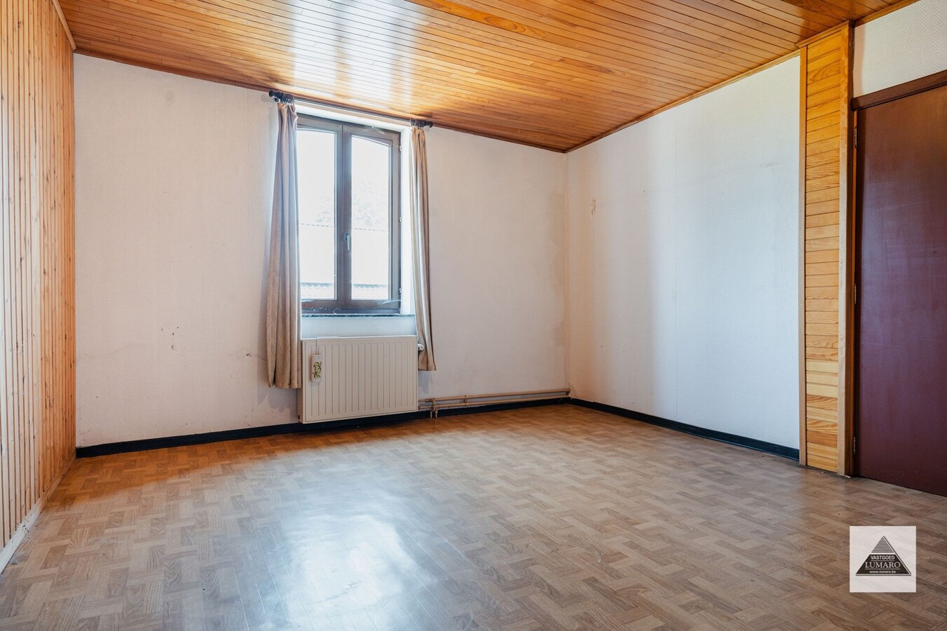 Eigenbilzen: op te knappen woning op 9a 61ca 