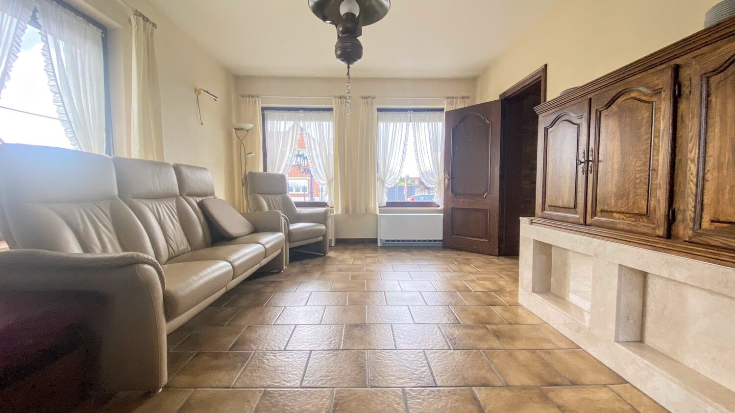 Royale, rustig gelegen bungalow op 2505 m² vlakbij Maastricht 