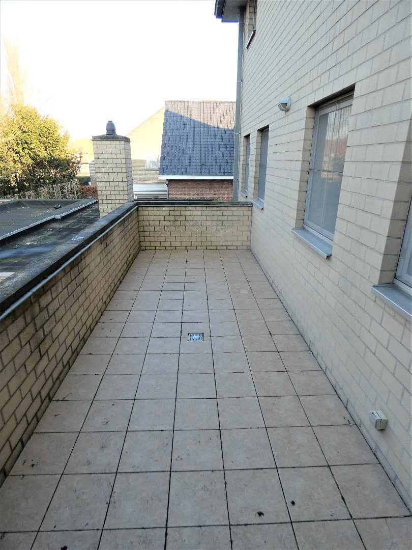 Ruim 2-slpk appartement (101 m²) met zonnig terras, Kortemark 