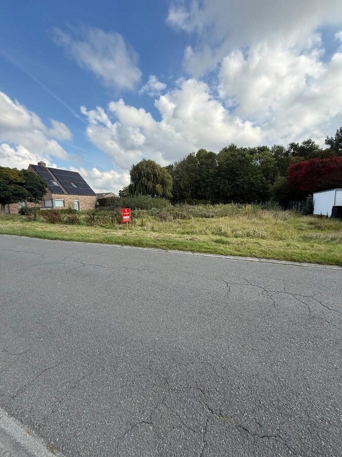 Perceel bouwgrond van 886,5 m² 