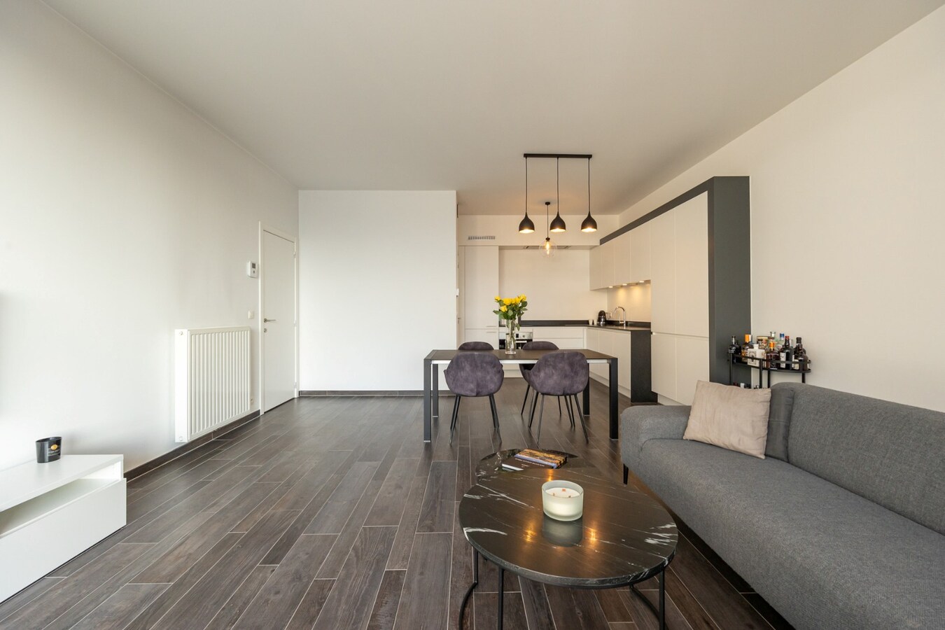 Modern appt met 2 slpk en ruim terras nabij 't Eilandje! 