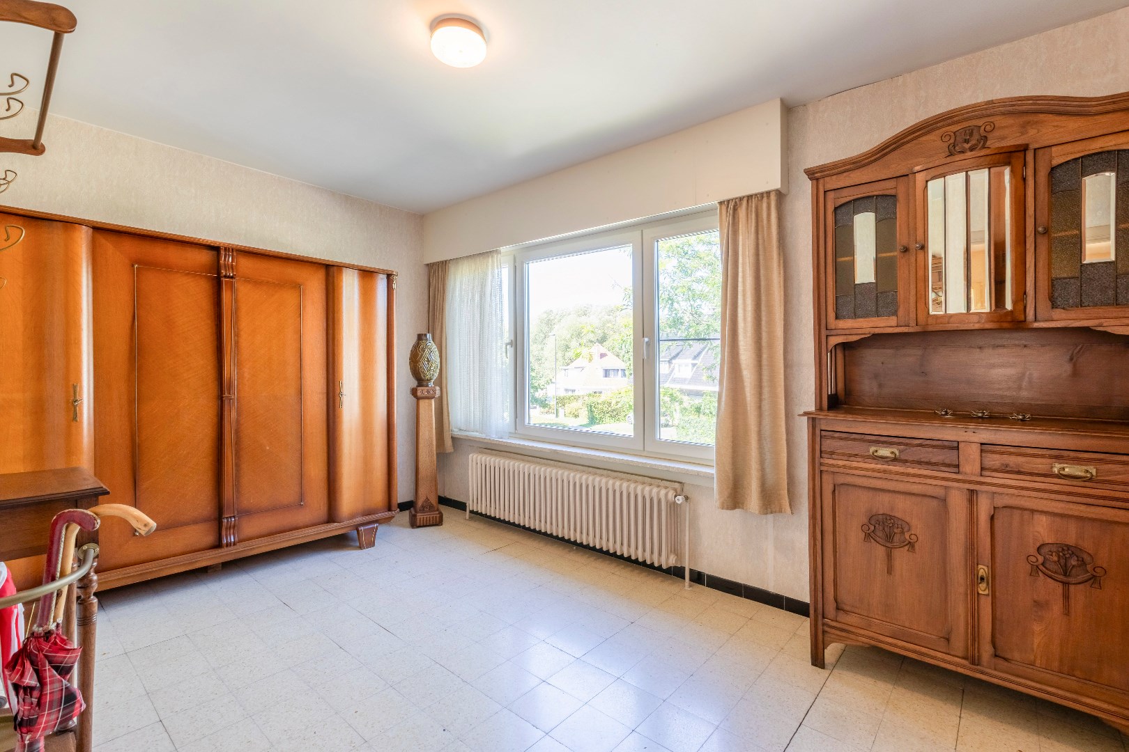 VERKOCHT - Ruime half open bebouwing met garage te Merelbeke 