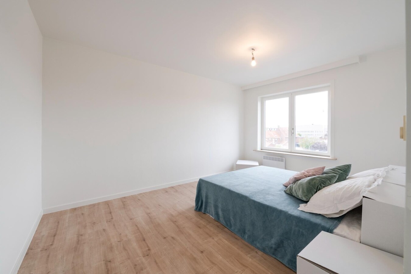 Appartement met 2 slaapkamers en autostandplaats te Roeselare 