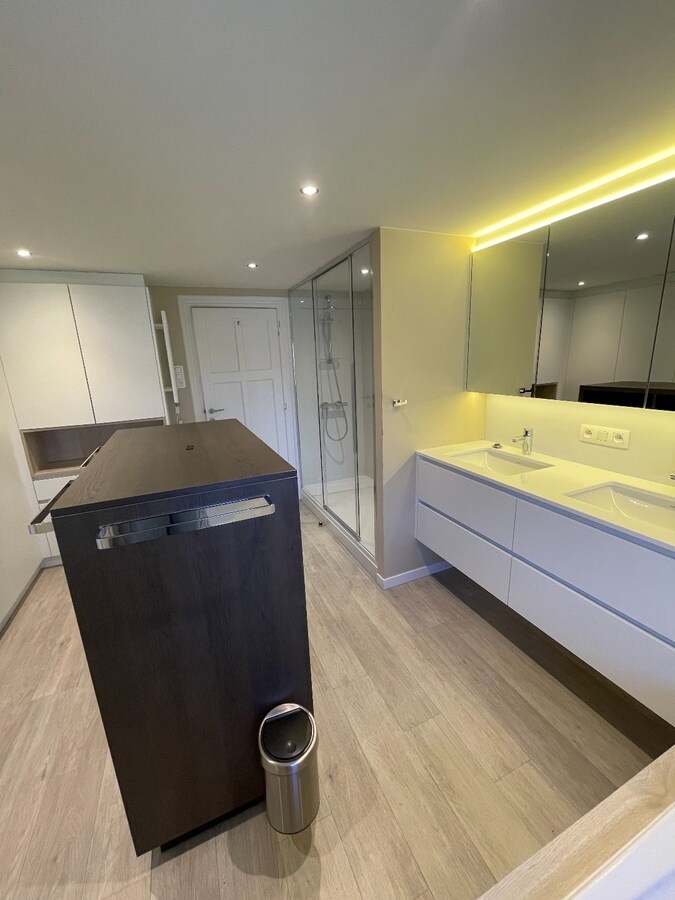 Stijlvol duplexappartement met verrassende buitenruimte, 3 slpk. 