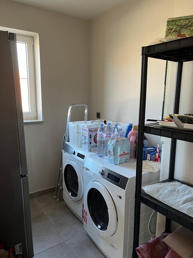 Luxueus én ruim gelijkvloers appartement in rustige omgeving. 