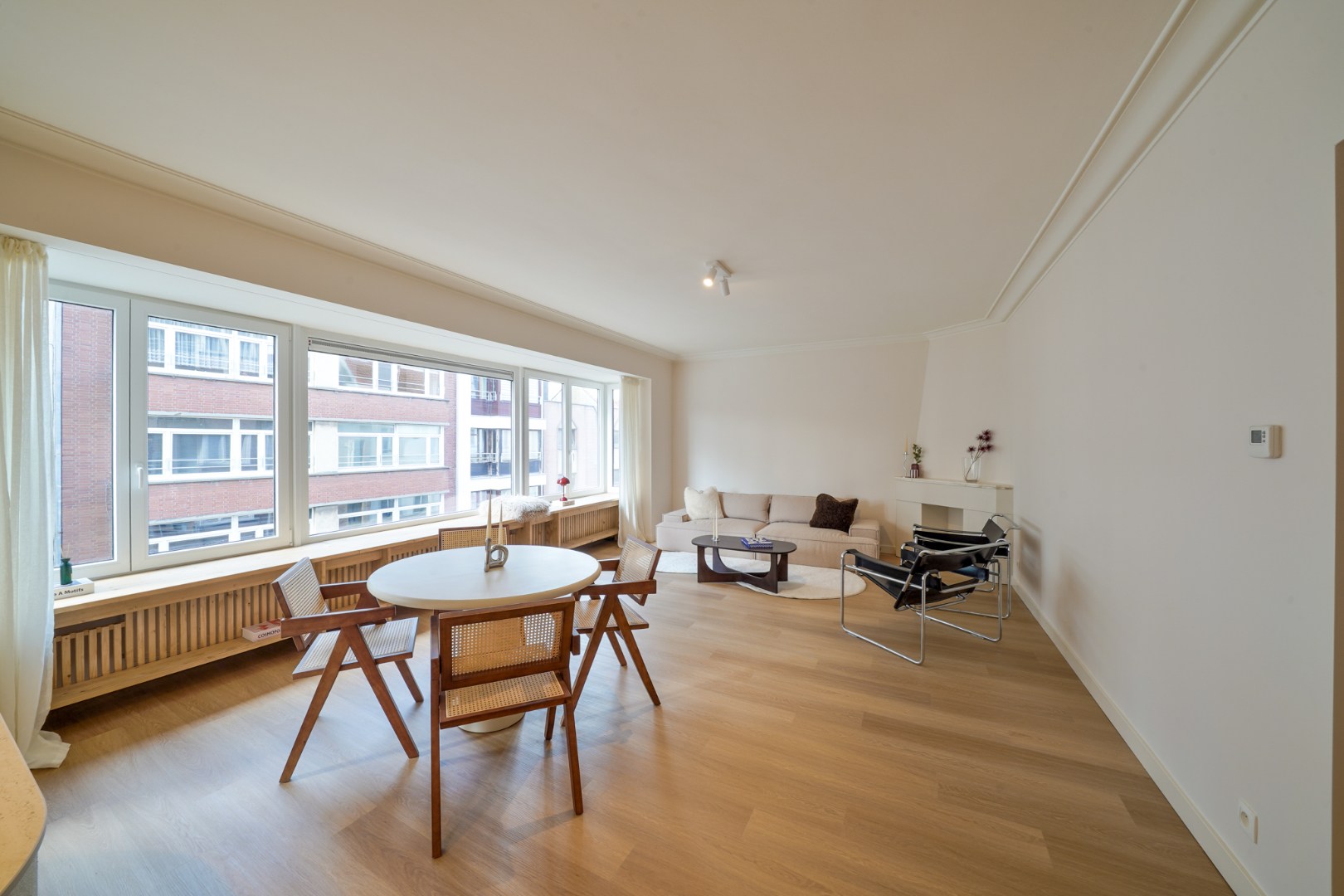 Luxueus gerenoveerd 3-slpk-appartement in hartje Oostende 