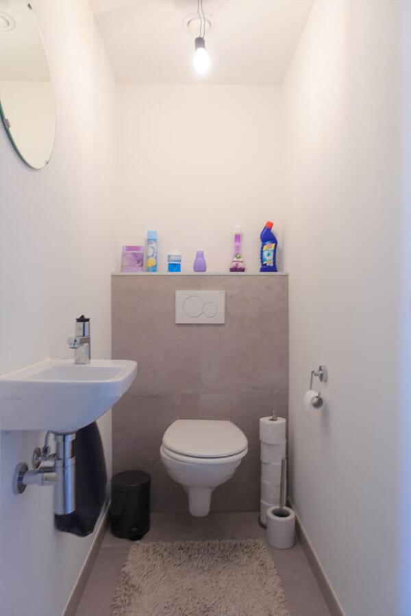 Prachtig appartement met 2 slaapkamers en garage 