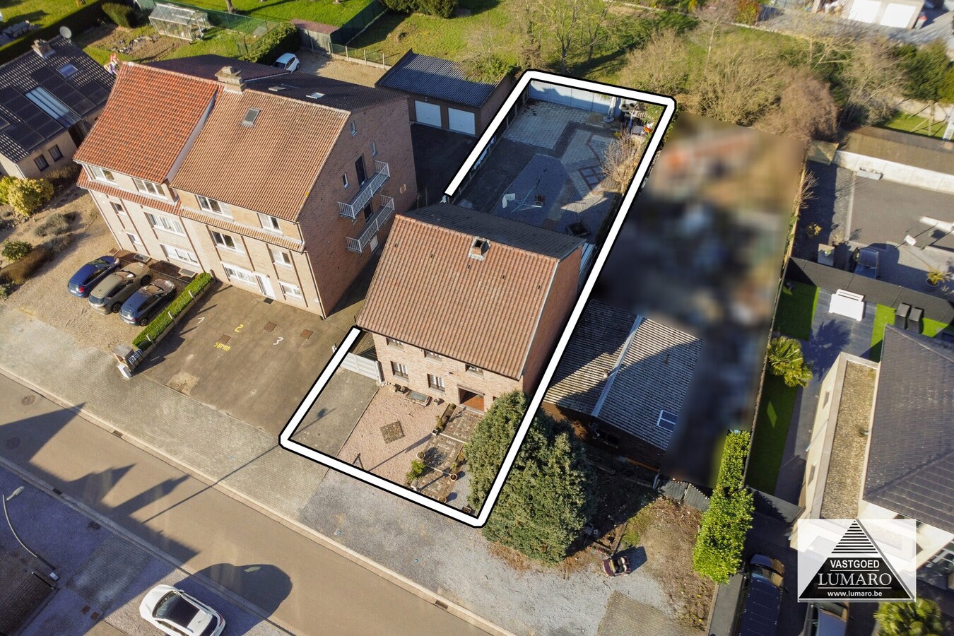 Residentieel gelegen woning met 4 slaapkamers.  Buurt 'De Hulst'. 