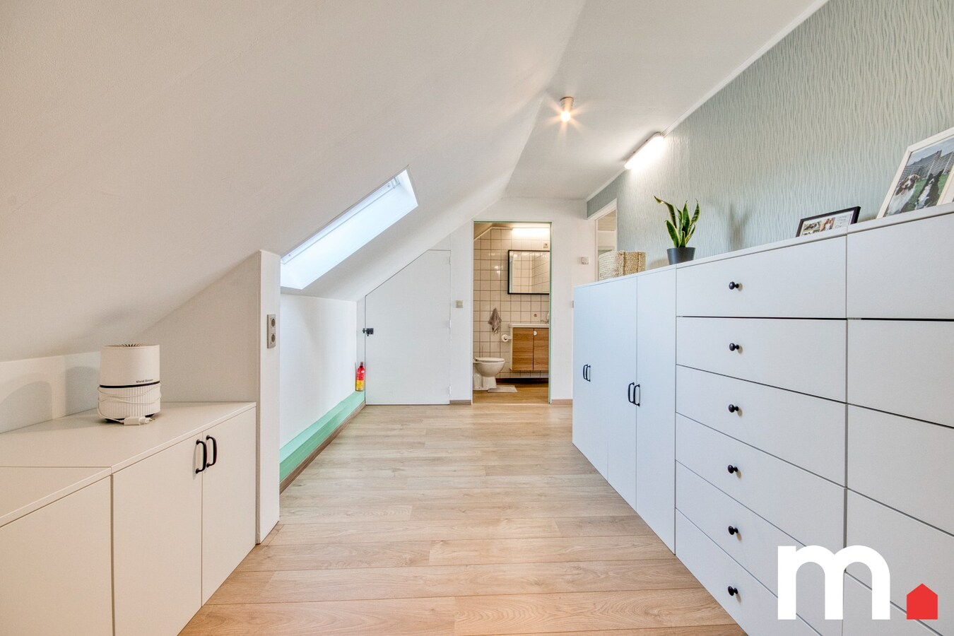 Unieke villa omringd tussen de velden en prachtige verzichten ! 