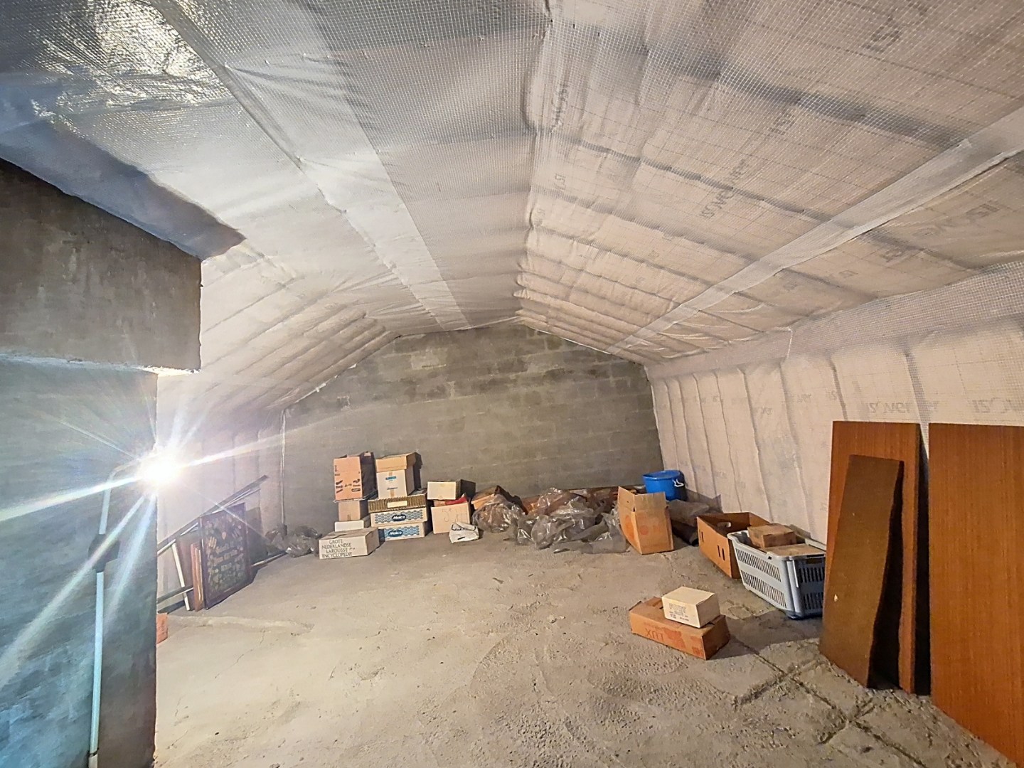 Halfopen woning met 4 slpk 