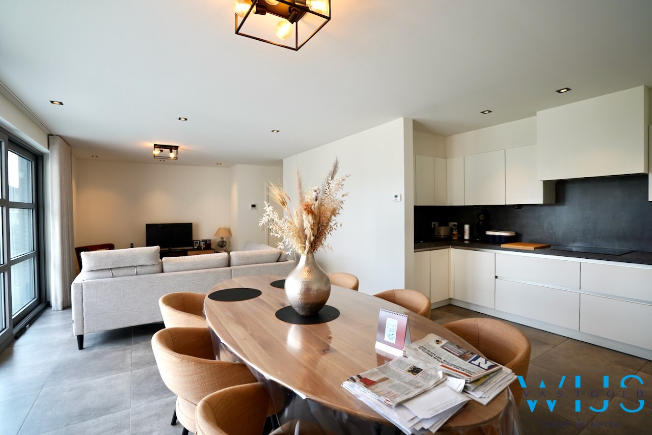 Gelijkvloers appartement te centrum Lovendegem ! 