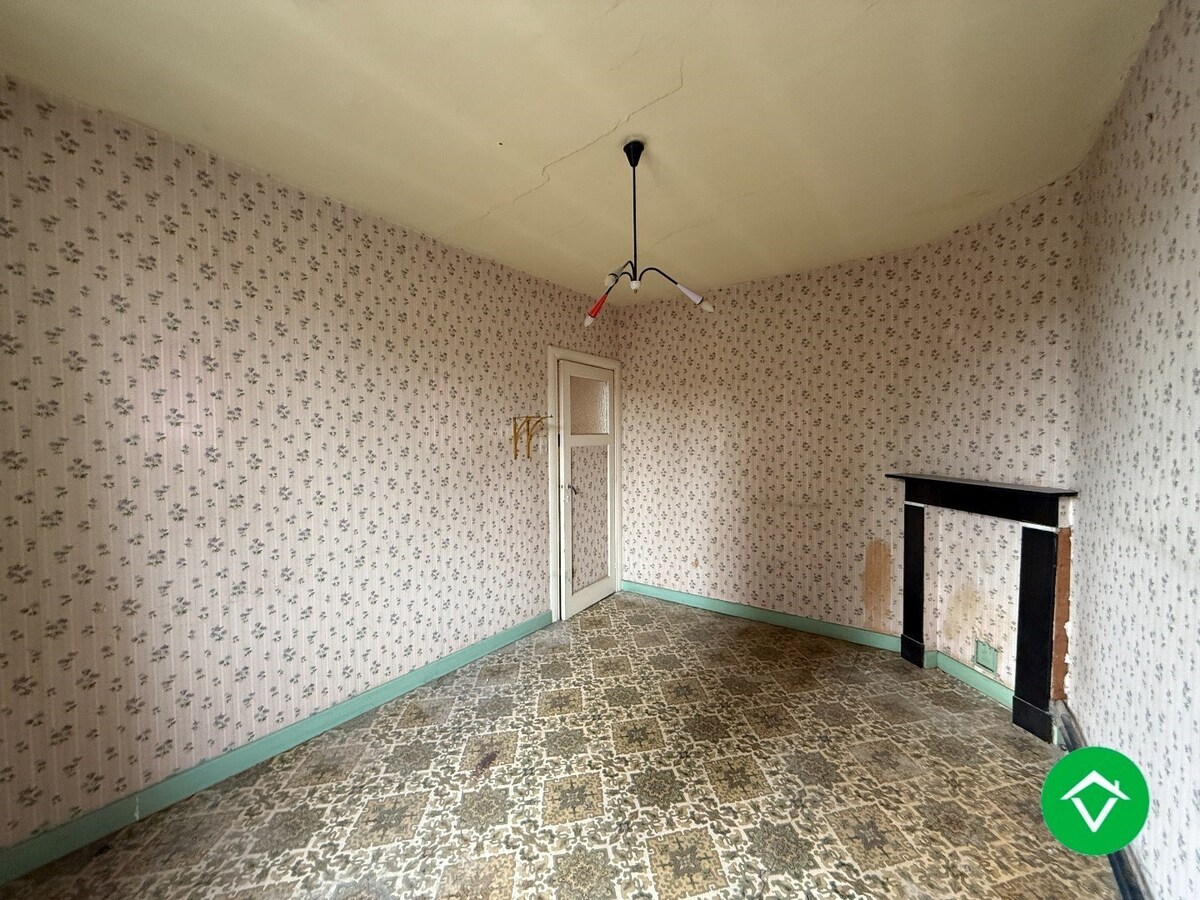 Rijwoning met 3 slaapkamers en tuin op centrale ligging te Roeselare 