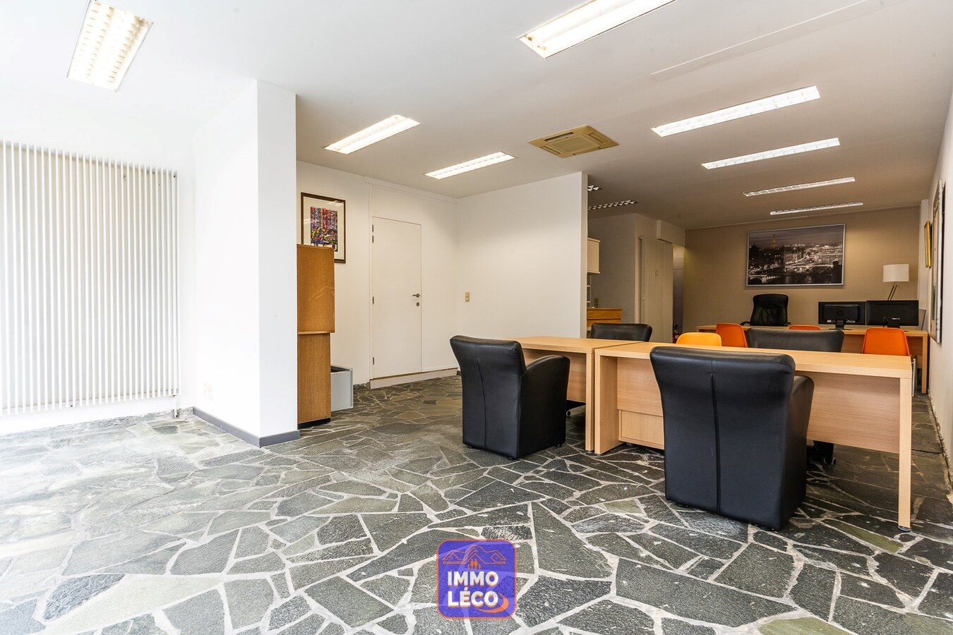 Espace professionnel/Bureaux de +- 50m², en plein centre-ville ! 