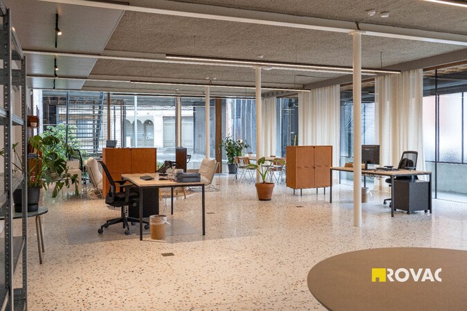 Te huur Kantoor te Izegem