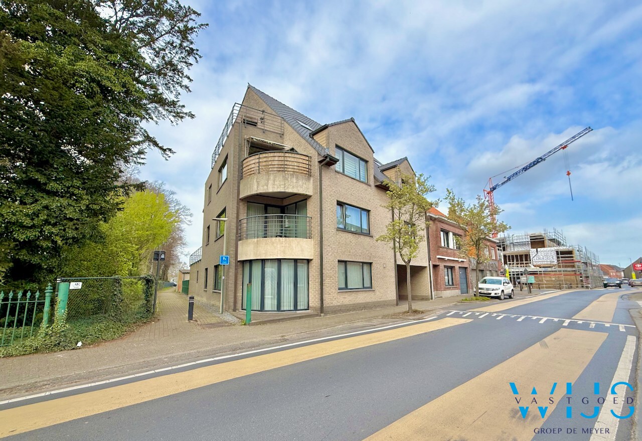 Instapklaar appartement met terras en aparte garage te ERTVELDE ! 