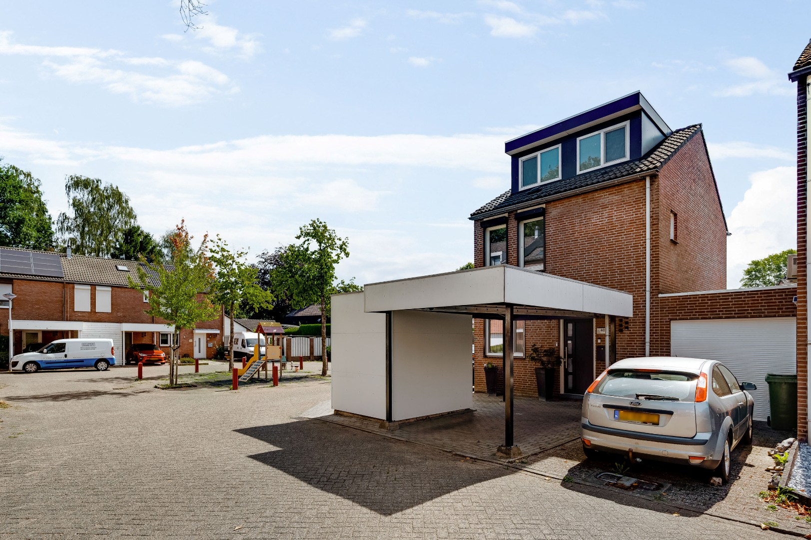 Eengezinswoning te koop in Weert