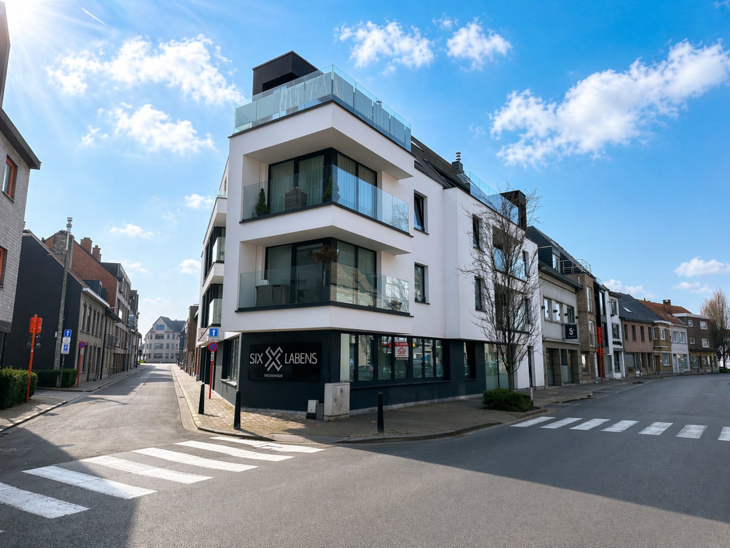 Instapklare kantoorruimte centrum Torhout, unieke kans! 