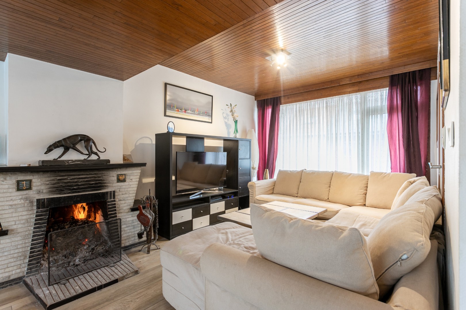 Solide woning met 3 slpks, tuin en garage te Buizingen 