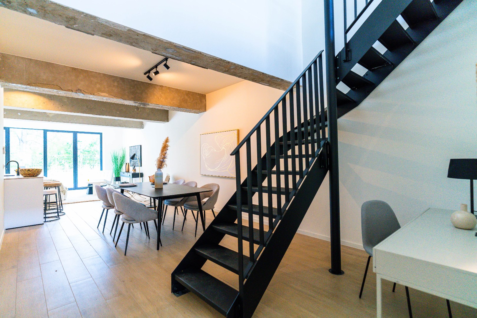 Unieke stadswoning in een groene omgeving 