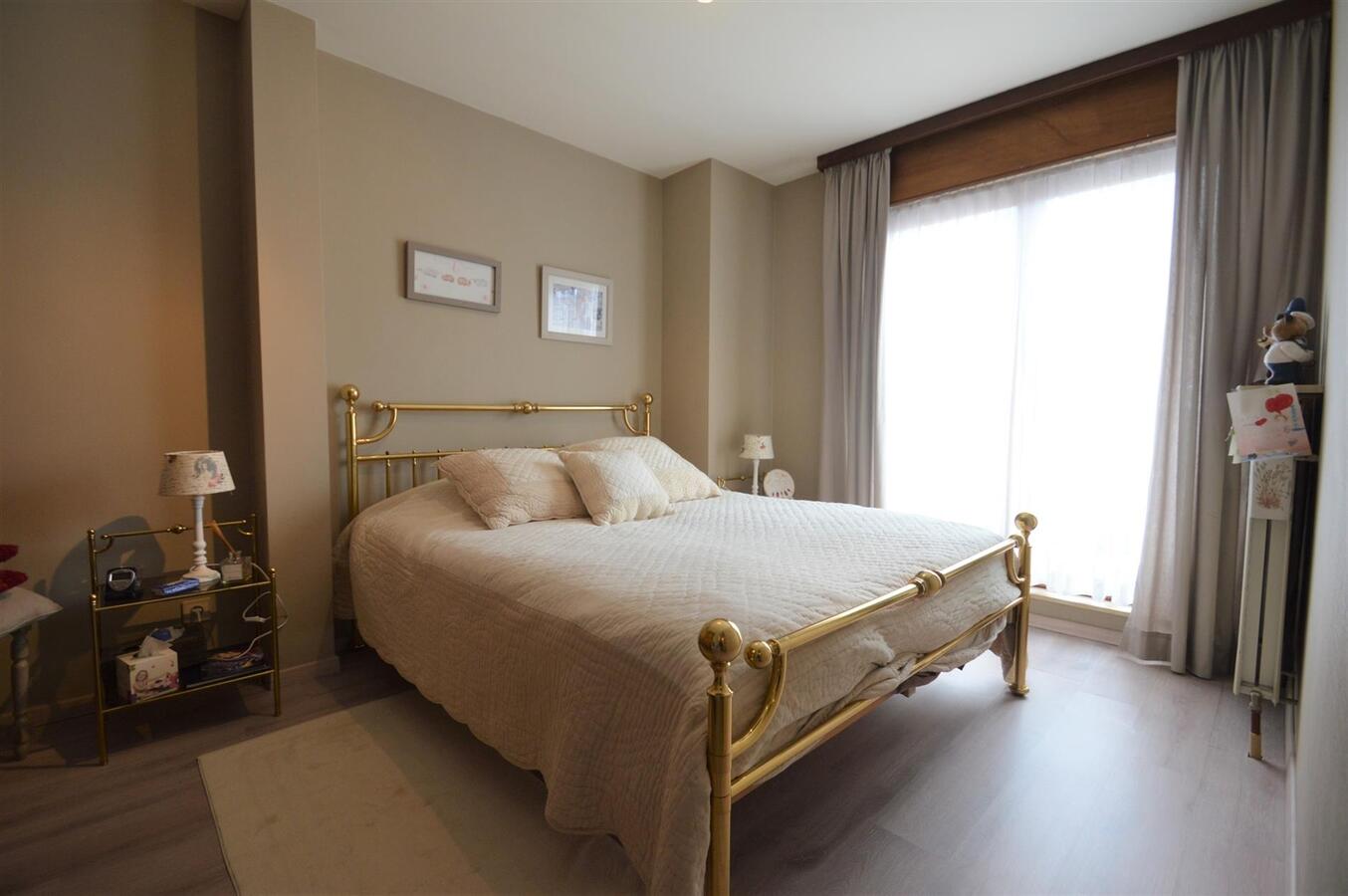 Zeer knappe woning met garage op een rustige ligging - Heist 