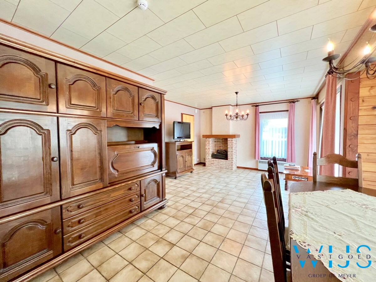 Enorm goed gelegen bungalow op 668 m² te Ertvelde ! 