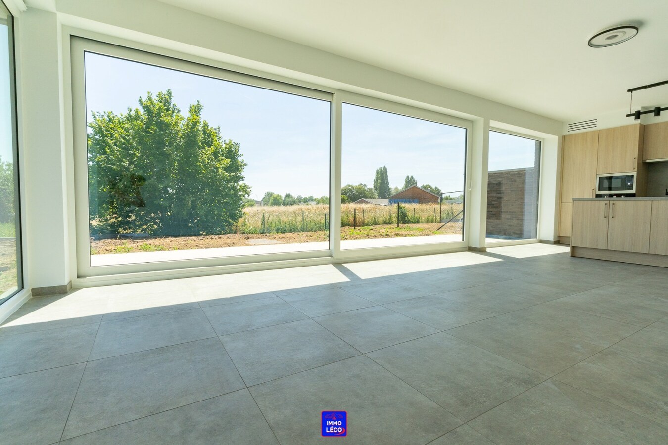 Appartement neuf rez-de-chaussée avec jardin et parking 2 voitures, TOP SECTEUR ! 