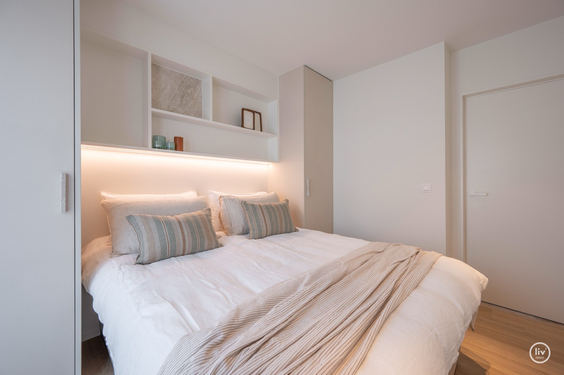 Volledig gerenoveerd 3-slaapkamerappartement met open zicht en prachtig uitzicht op het Zegemeer 